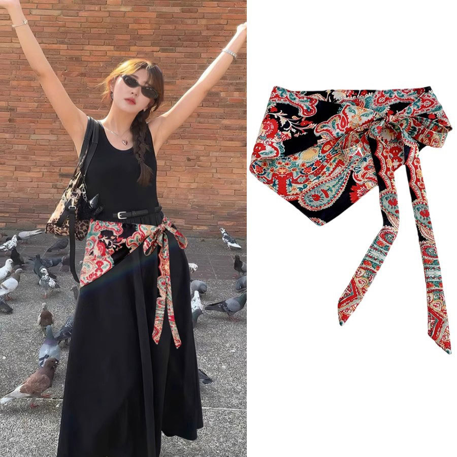 Cashew flower triangular scarf - огляд і ціна Ethnic Wear In Fashion