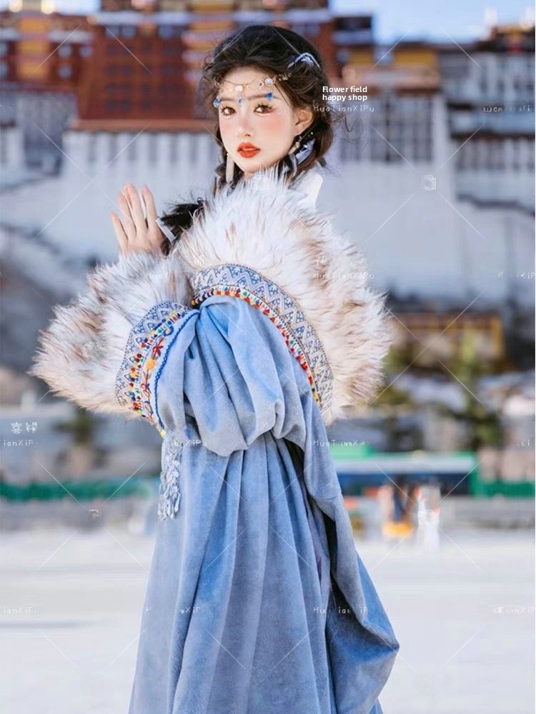 Tibetan Ethnic Women's  Robe F - огляд і ціна Ethnic Fashion Photography