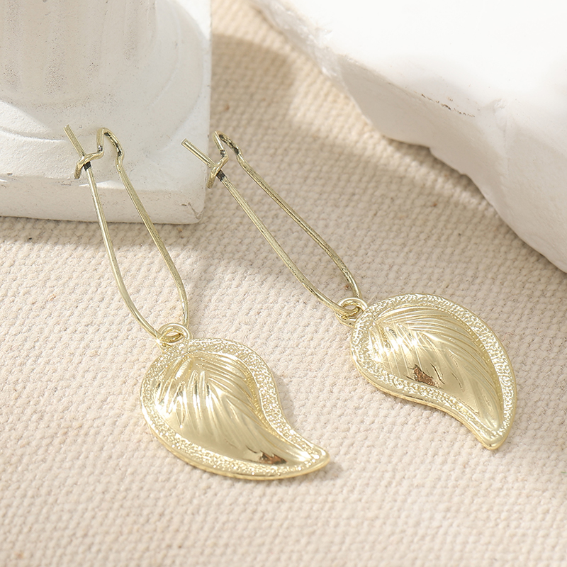 Ethnic Gold Color Dangle Women - огляд і ціна Ethnic Wear In Fashion