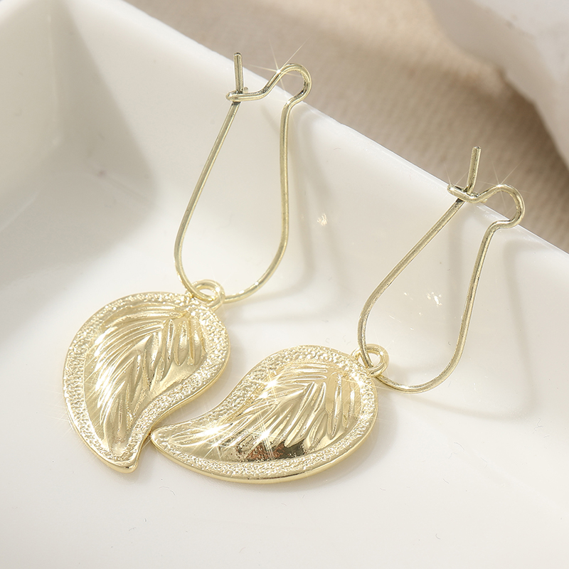 Ethnic Gold Color Dangle Women - огляд і ціна Ethnic Wear In Fashion