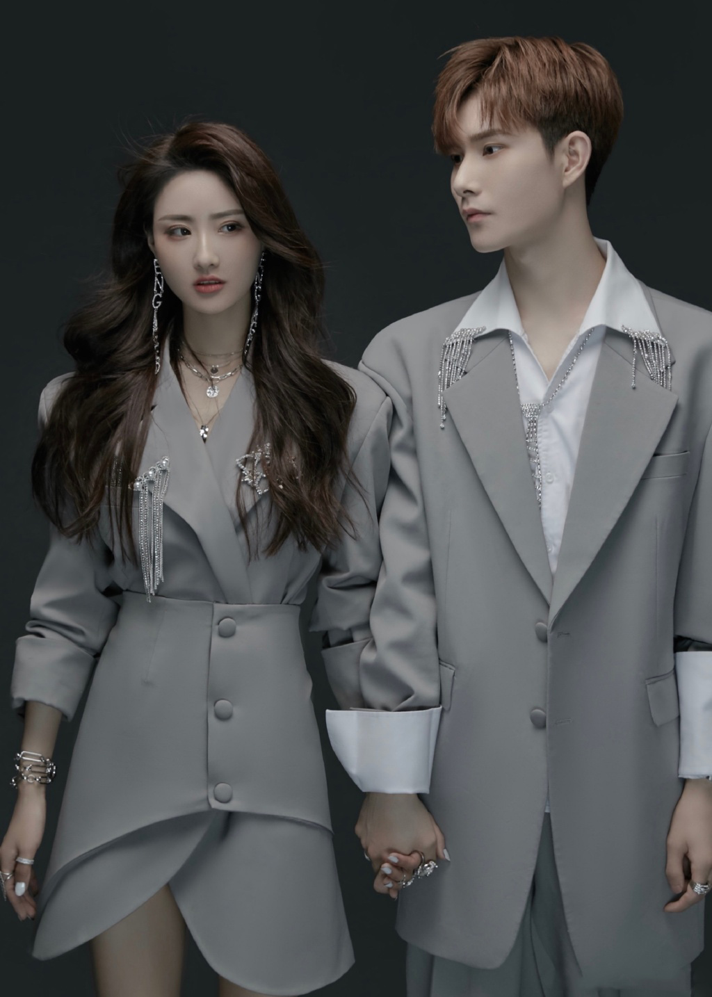 Fashionable Couple's Suit Set  - огляд і ціна Ethnic Fashion Photography