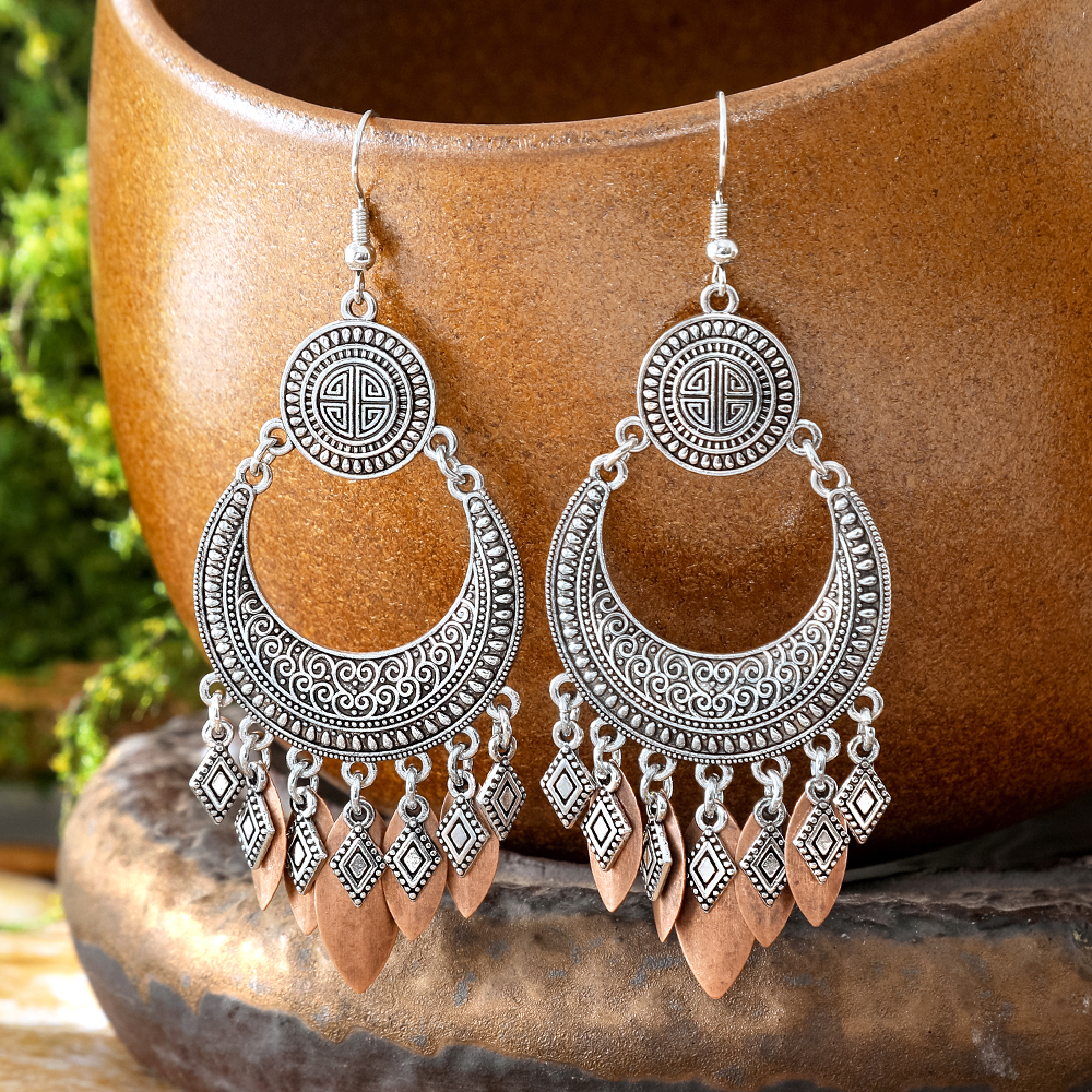Ethnic Style Dangle Earrings F - огляд і ціна Ethnic Wear In Fashion